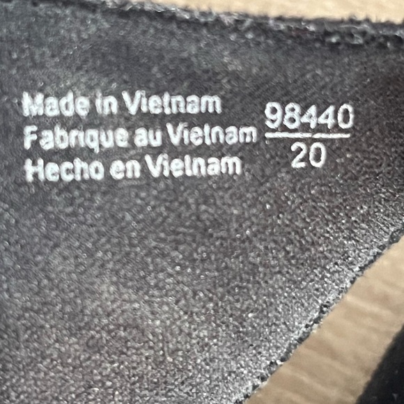 Predictions Black Open Toe Sandals Pumps Size 8.5 Faux Suede Heels Ankle Strap - Picture 6 of 11